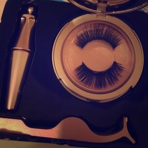 2 pairs NEW Magnetic Lash Set! 🖤